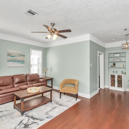 2 Kitchens,2 Living Rooms,4 Bedrooms-Close To All! 加尔维斯敦 外观 照片